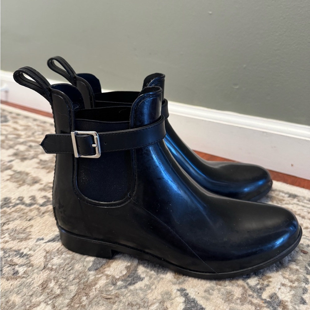 Marc Fisher rain boots‎